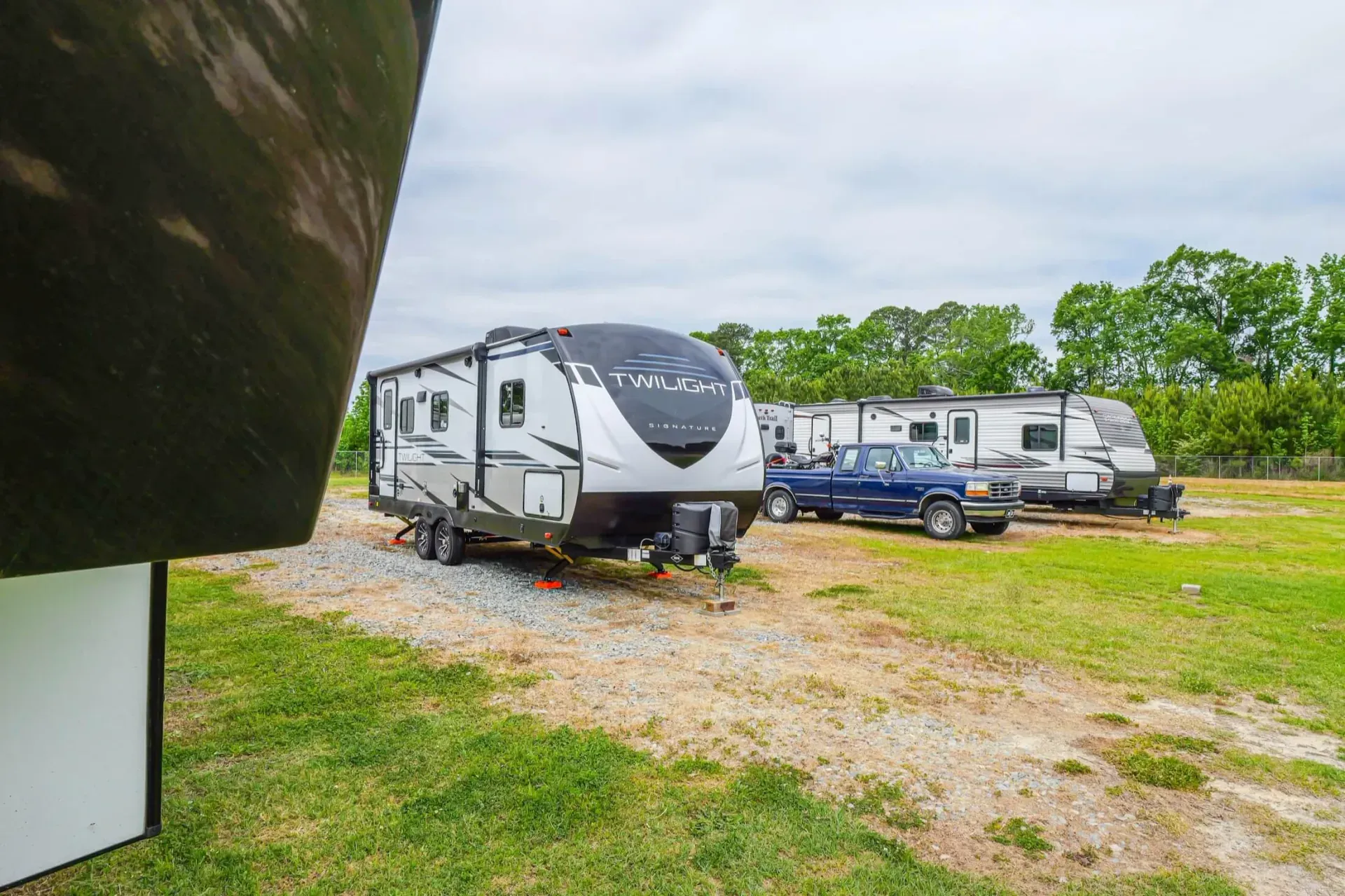 Camping-Boat-RV-uncovered-outdoor-parking